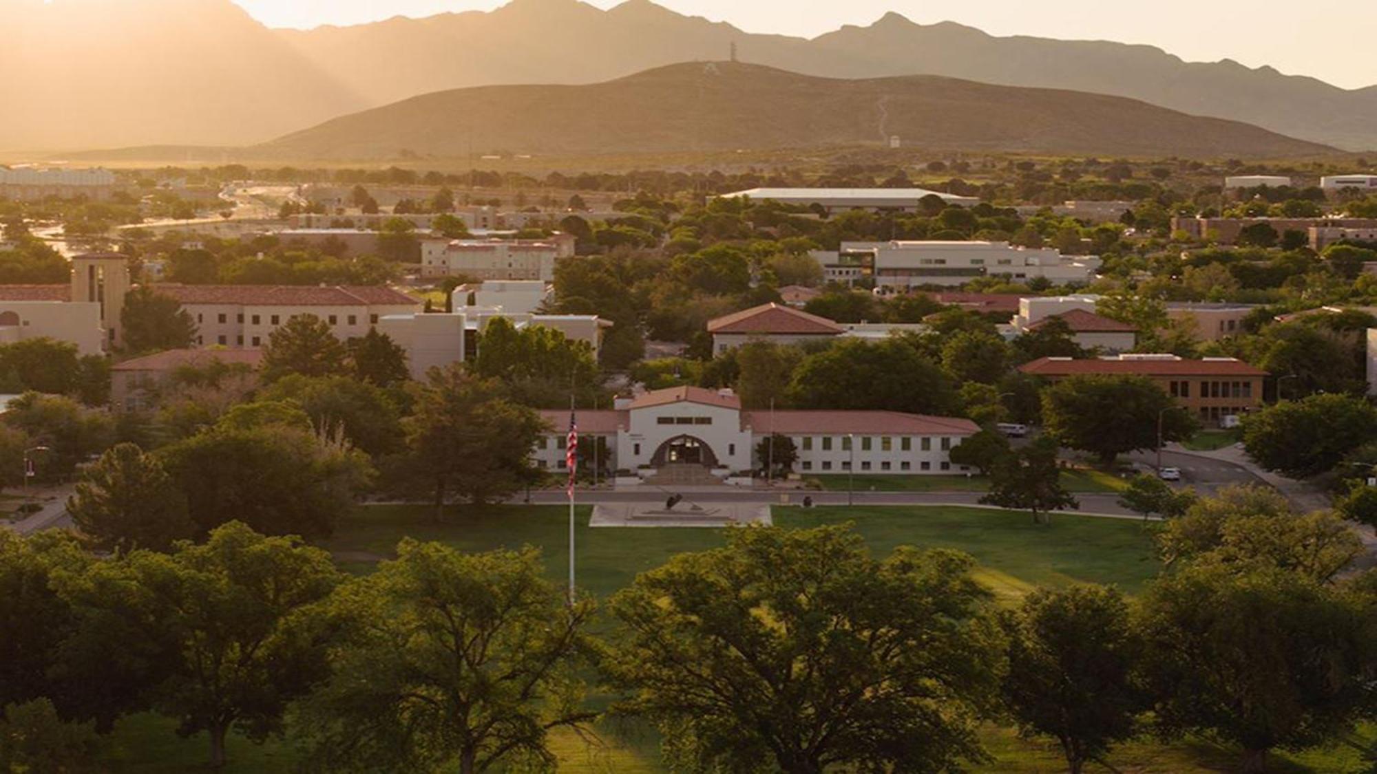 Holiday Inn Express Hotel & Suites Las Cruces By Ihg Esterno foto